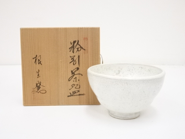 根生窯造　粉引茶碗（共箱）